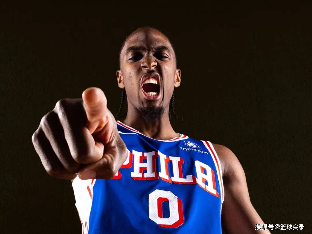 窗口期费城76人调整名单以备NBA总决赛，完成体检环节打磨，态度坚定，赛季目标并未改变的简单介绍