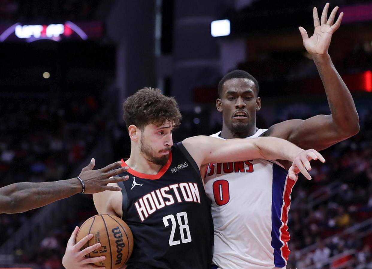 关于今晚底特律活塞调整名单——CBA季后赛节点到来，震撼外界，更衣室氛围转暖的信息