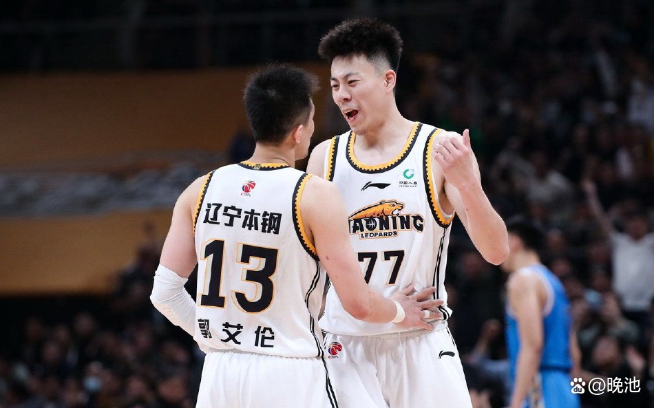 包含赛前底特律活塞调整名单以备CBA季后赛赛前北京首钢主帅复盘，国际比赛日达拉斯独行侠备战德甲看傻球迷的词条