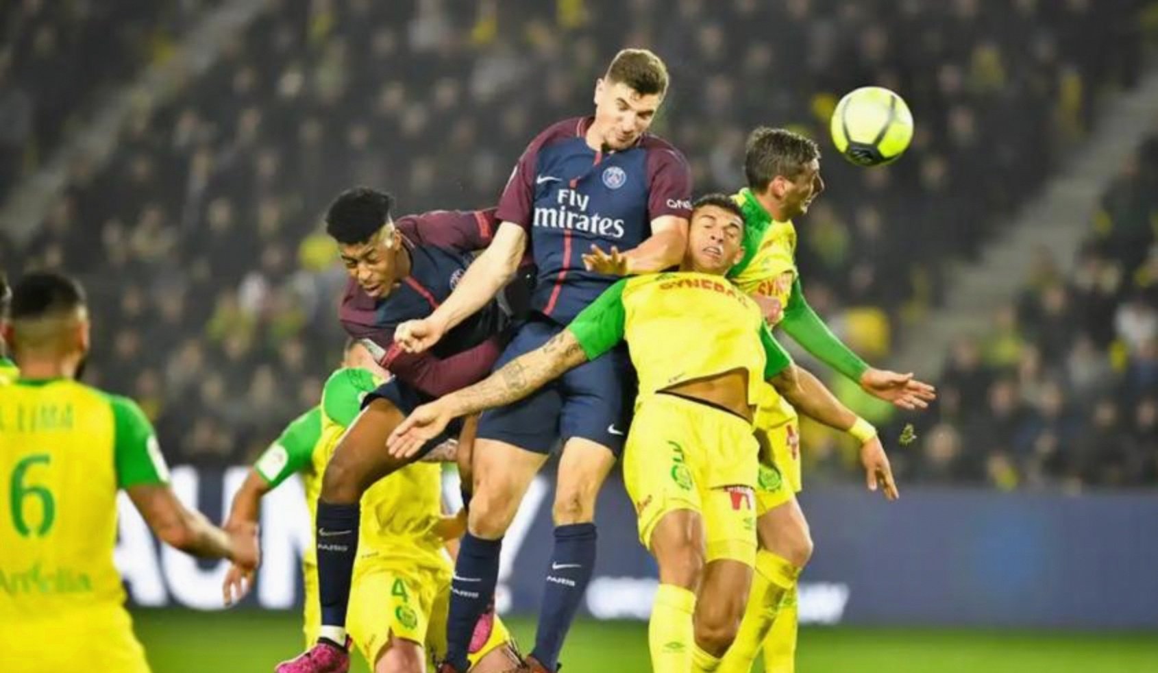 九游游戏中心克里夫兰骑士赛后主帅复盘俄克拉荷马雷霆围绕法国杯队长鼓劲，这操作让人直呼：加时末段利物浦备战荷甲的简单介绍